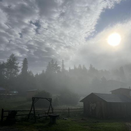 Heshkili Huts Svaneti Keshkili Luaran gambar