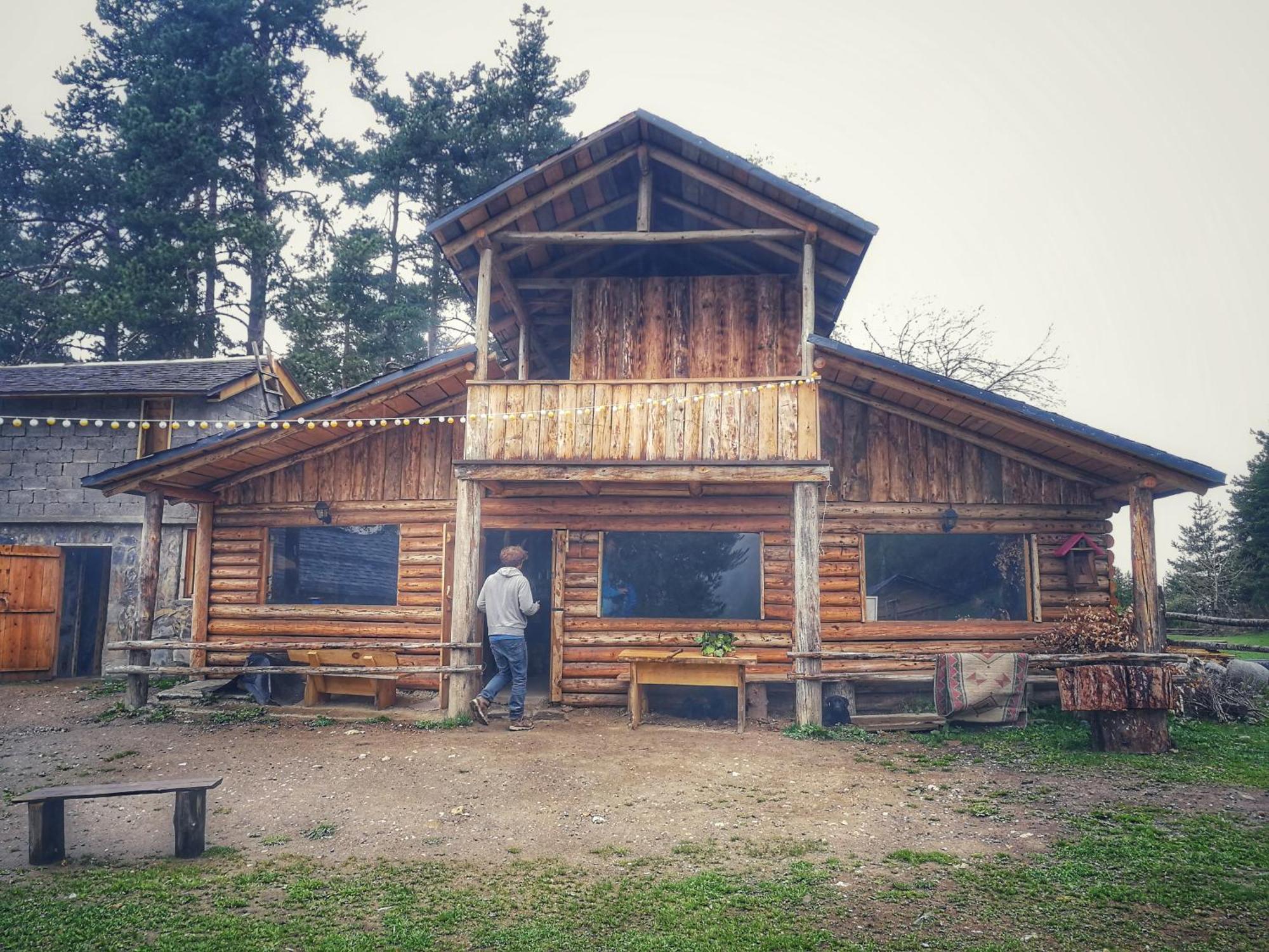 Heshkili Huts Svaneti Keshkili Luaran gambar