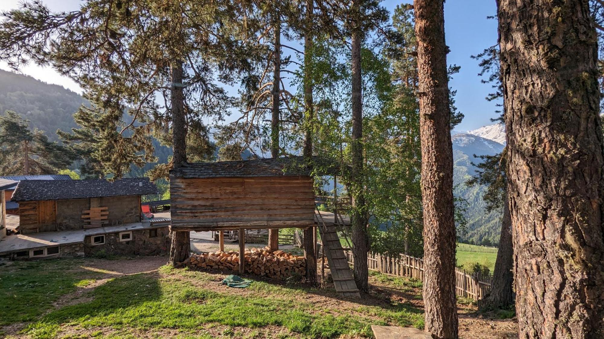 Heshkili Huts Svaneti Keshkili Luaran gambar