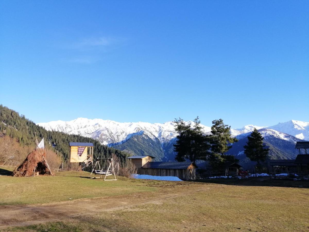 Heshkili Huts Svaneti Keshkili Luaran gambar